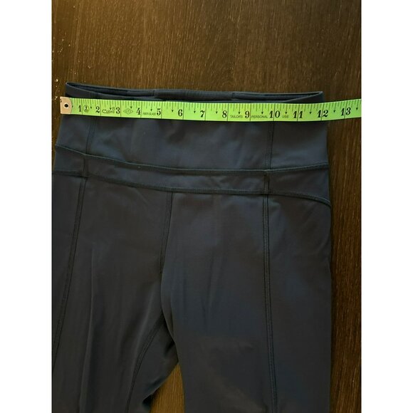 Lululemon Twist & Train Blue Cropped Leggings With Mesh Panels - Size 4 - Picture 7 of 9